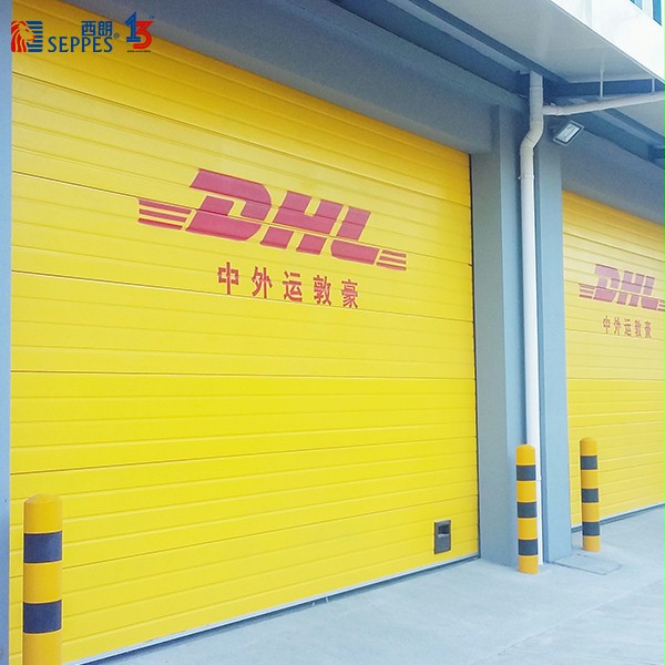 订制黄色门板密闭型无采光窗	 订制黄色门板密闭型无采光窗