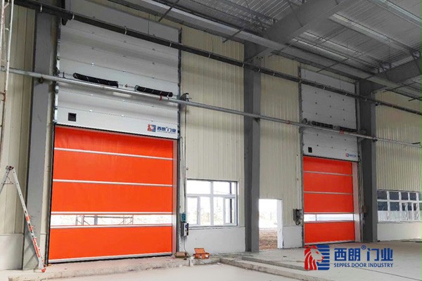 提升门 提升门和快速门配套使用